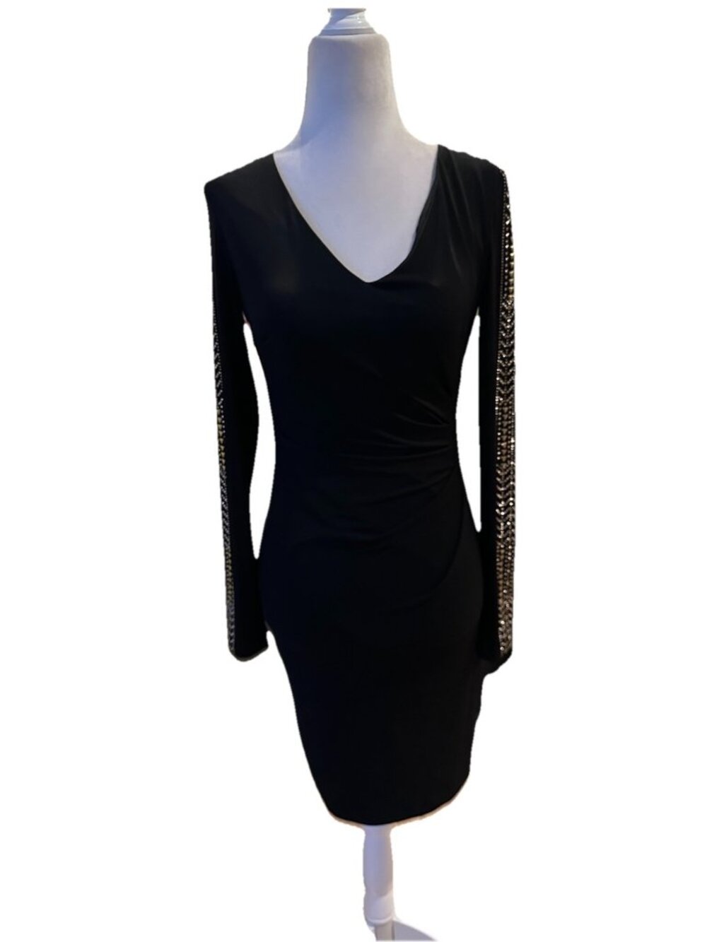 Guess Women's Beautiful V-Neck Body Con Medi Black DressSize 2 Studded